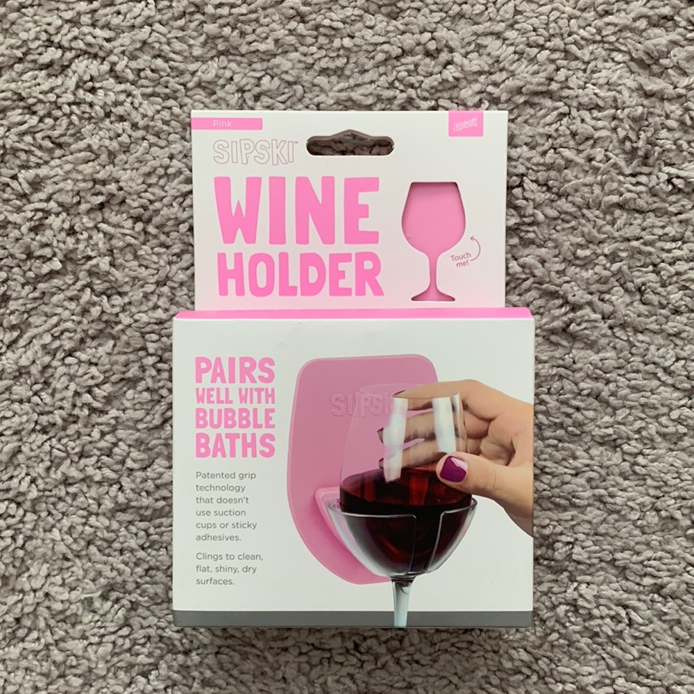 Sipski Wine Holder for the bathroom